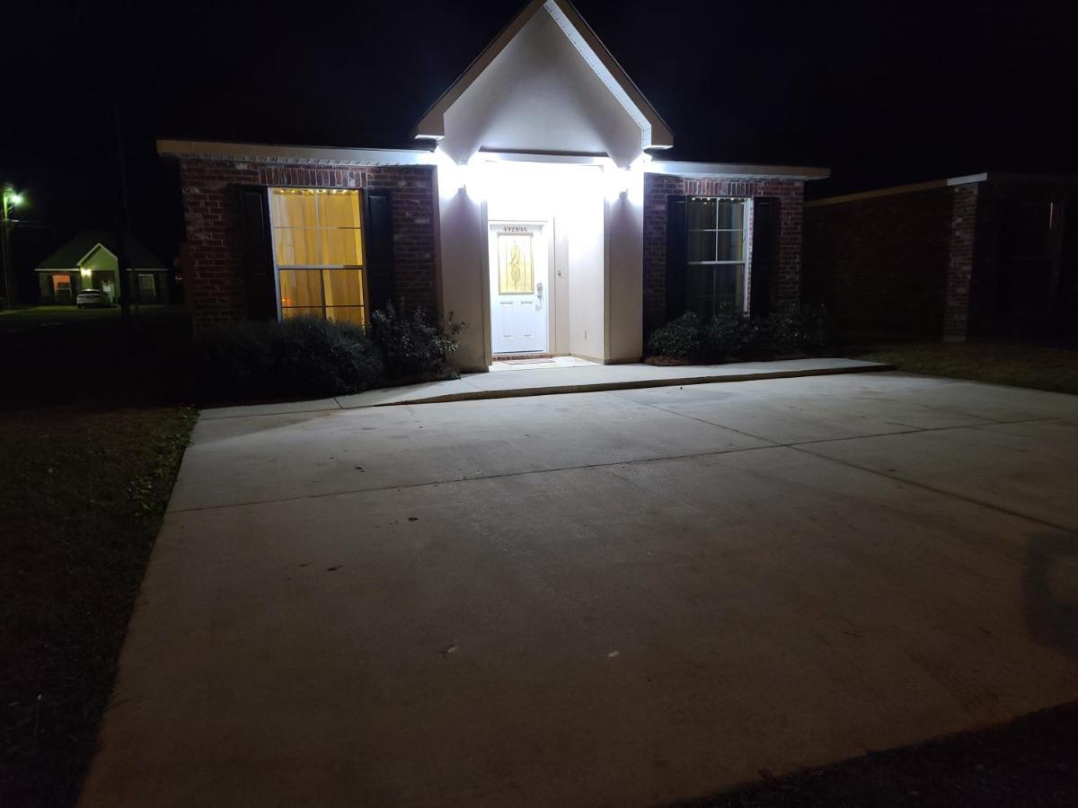 Chateau 17 Hammond Exterior photo